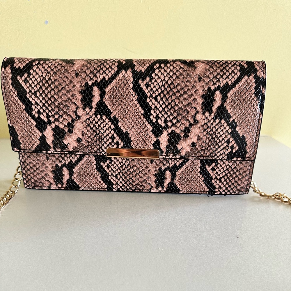Cross body bag
